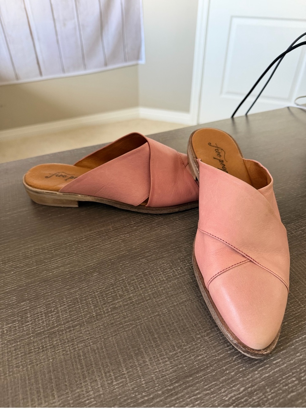 Free People Royale Pointed Toe Leather Mules Pink Size 38